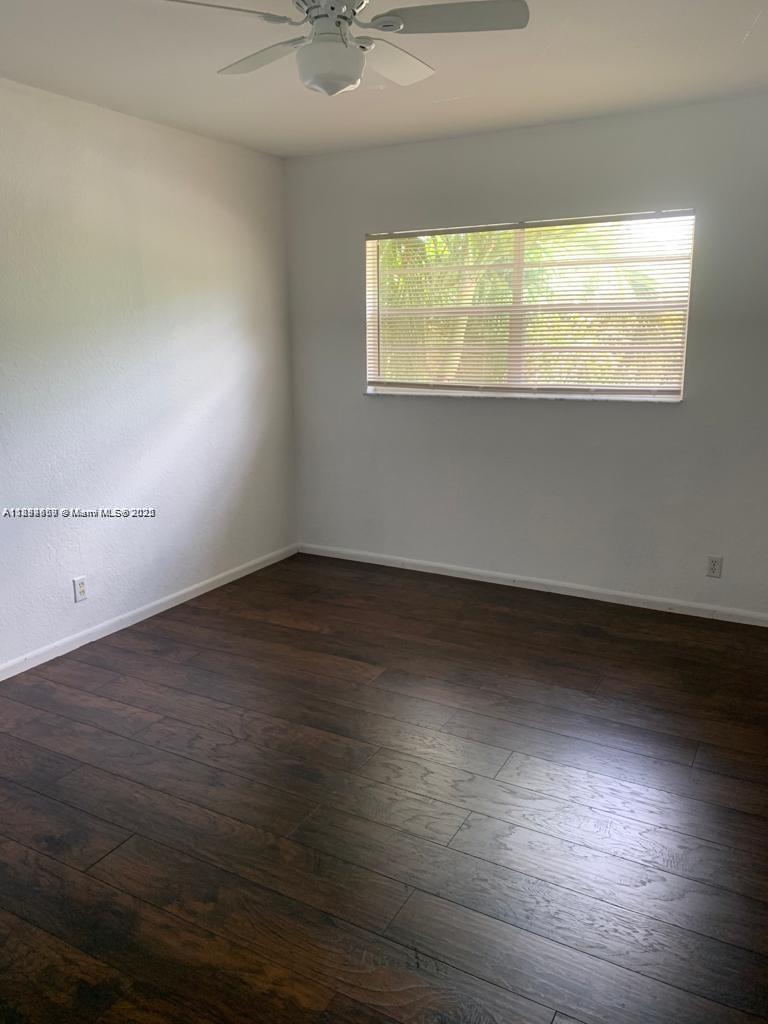 TOWNHOUSES OF PLANTATION - Residential Lease