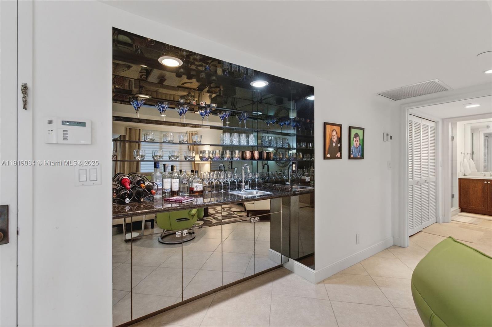 MIZNER COURT CONDO - Residential