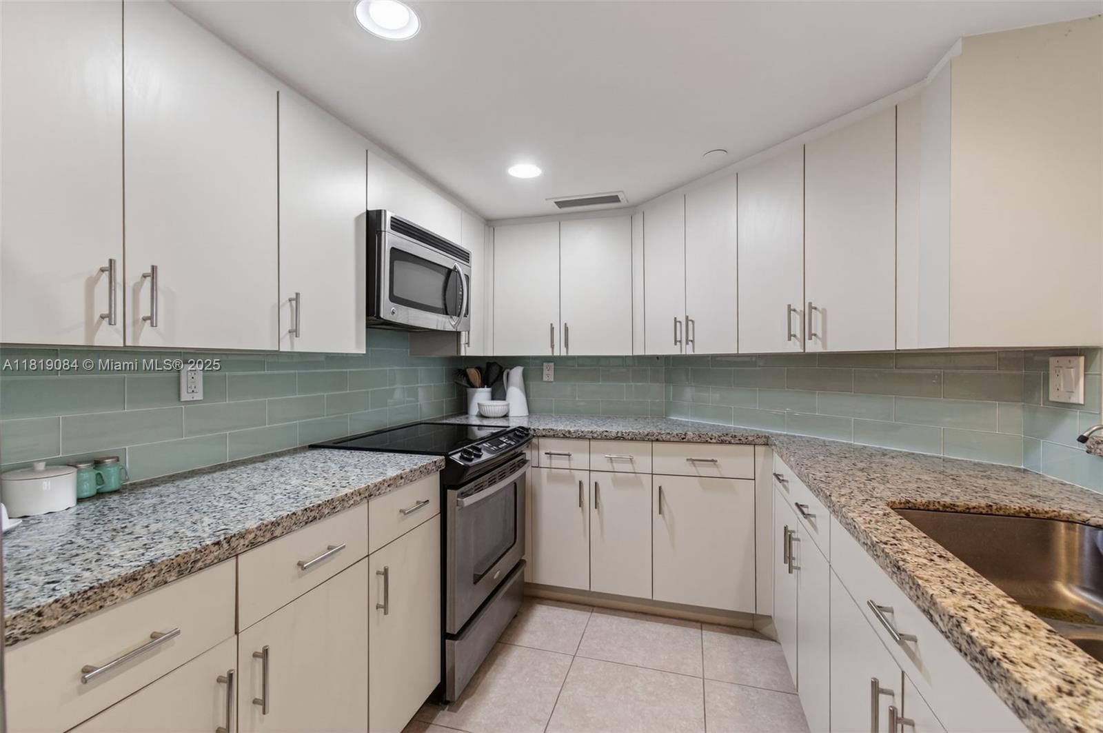 MIZNER COURT CONDO - Residential