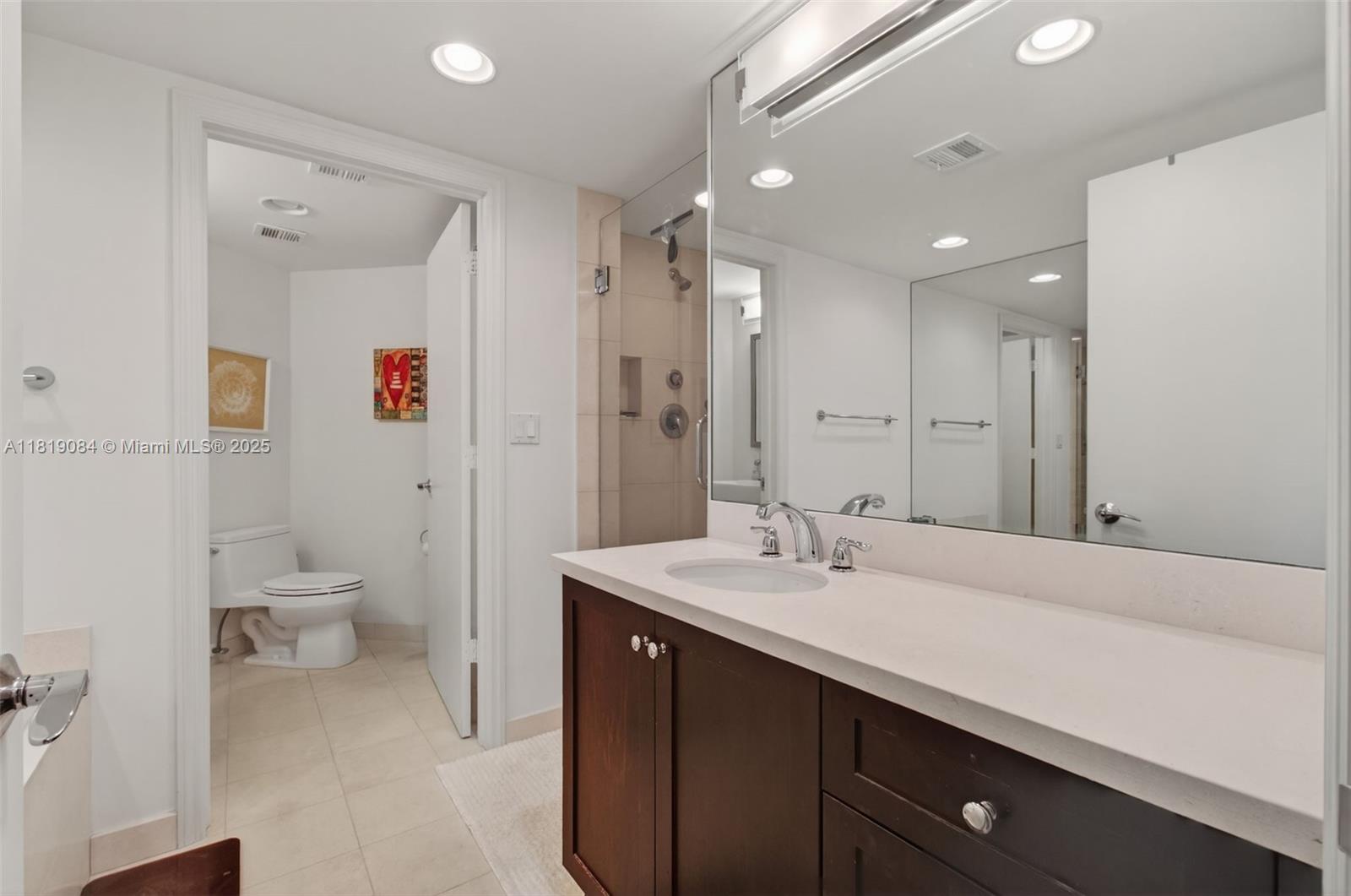 MIZNER COURT CONDO - Residential