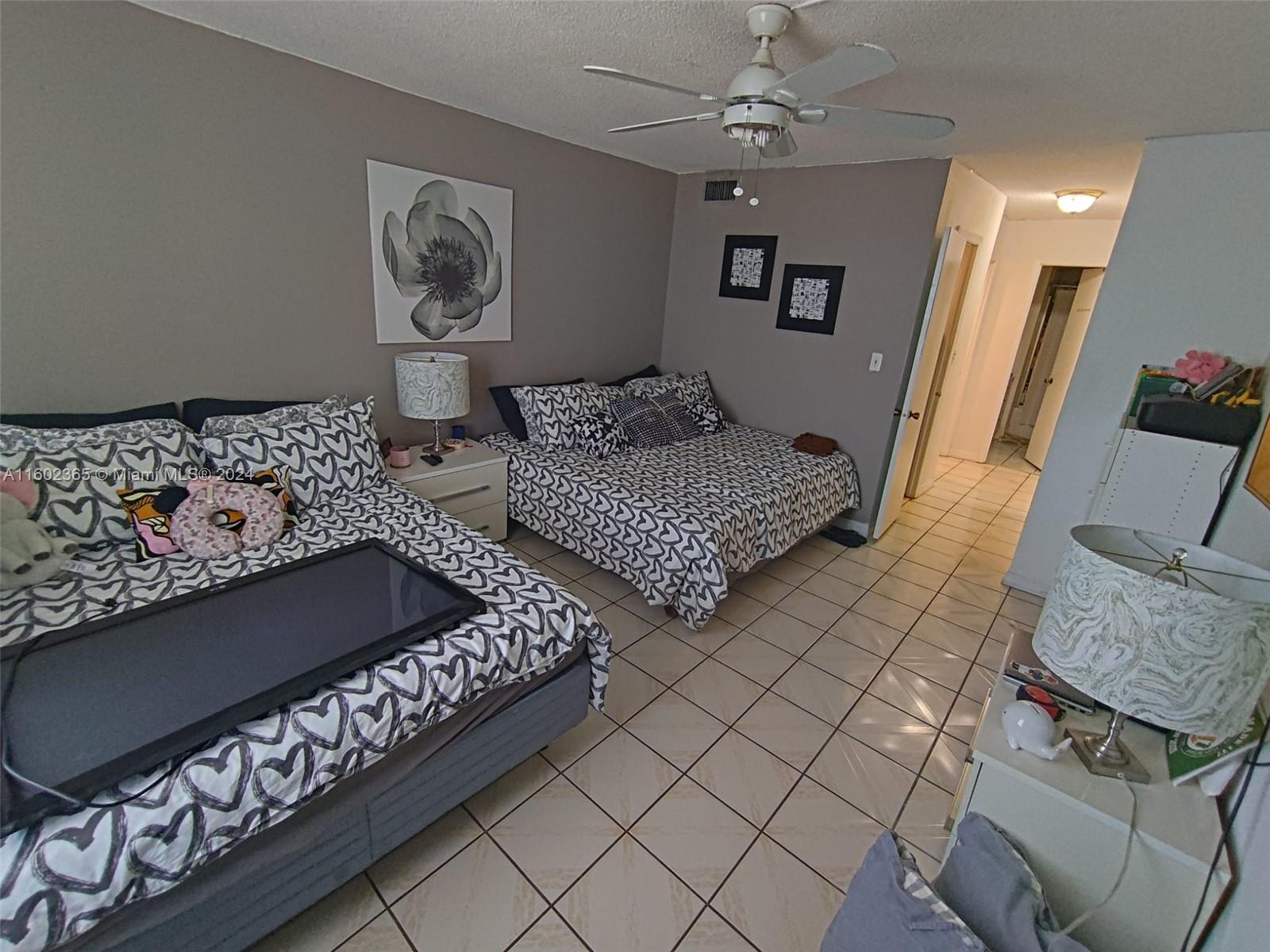 2780 NE 183rd St 1903