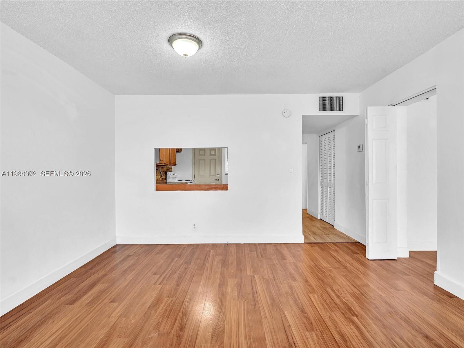 RIVIERA CONDOMINIUM APTS - Residential