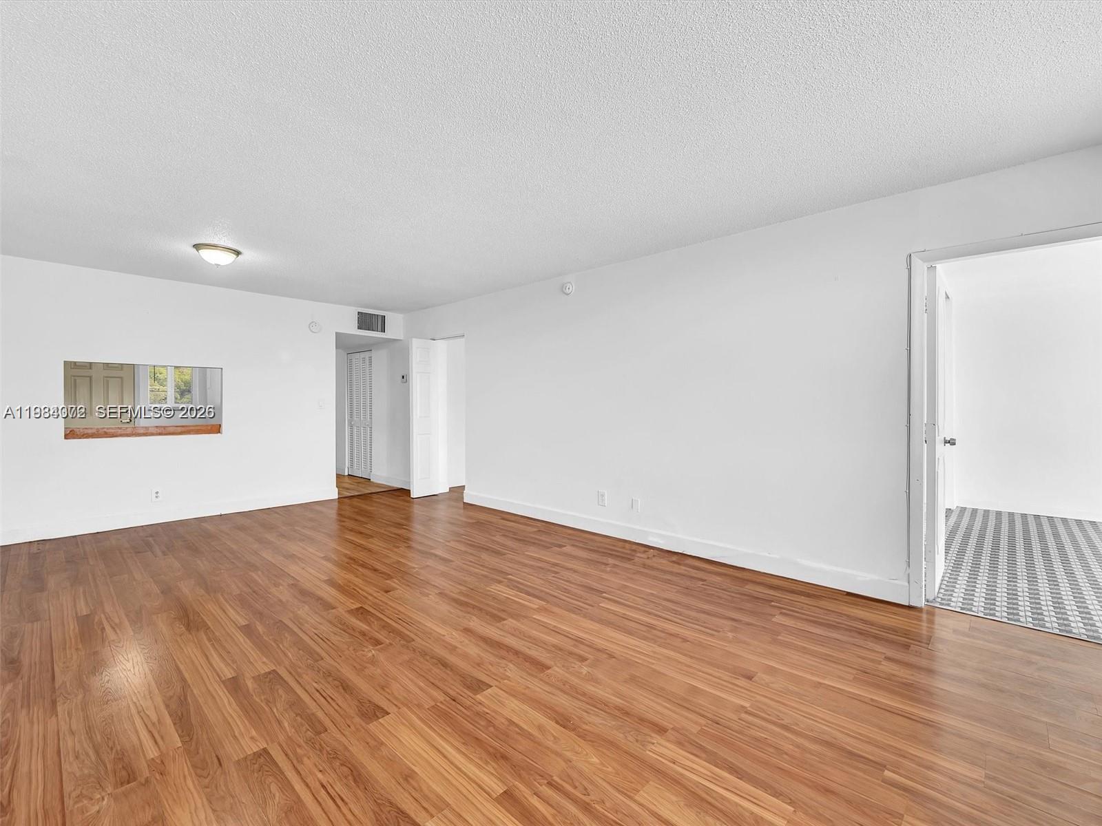 RIVIERA CONDOMINIUM APTS - Residential