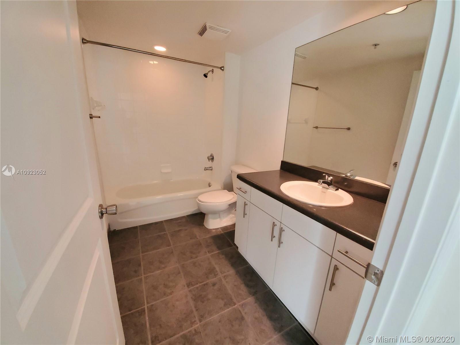 WAVERLY AT LAS OLAS CONDO - Residential