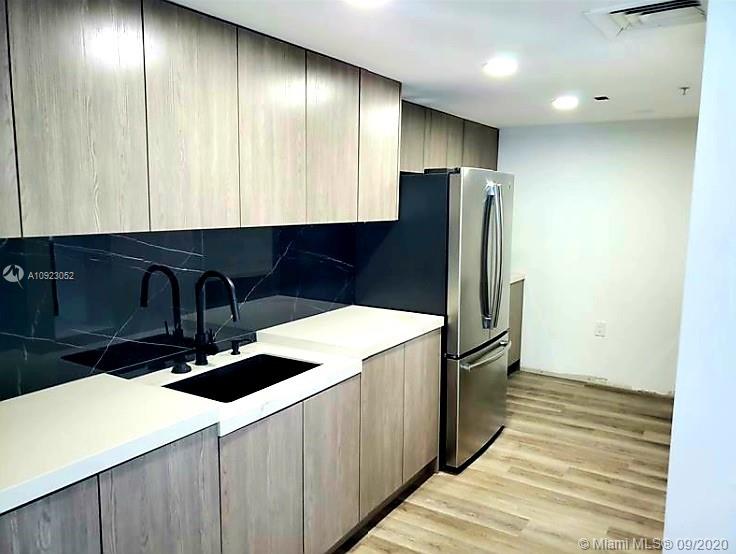 WAVERLY AT LAS OLAS CONDO - Residential