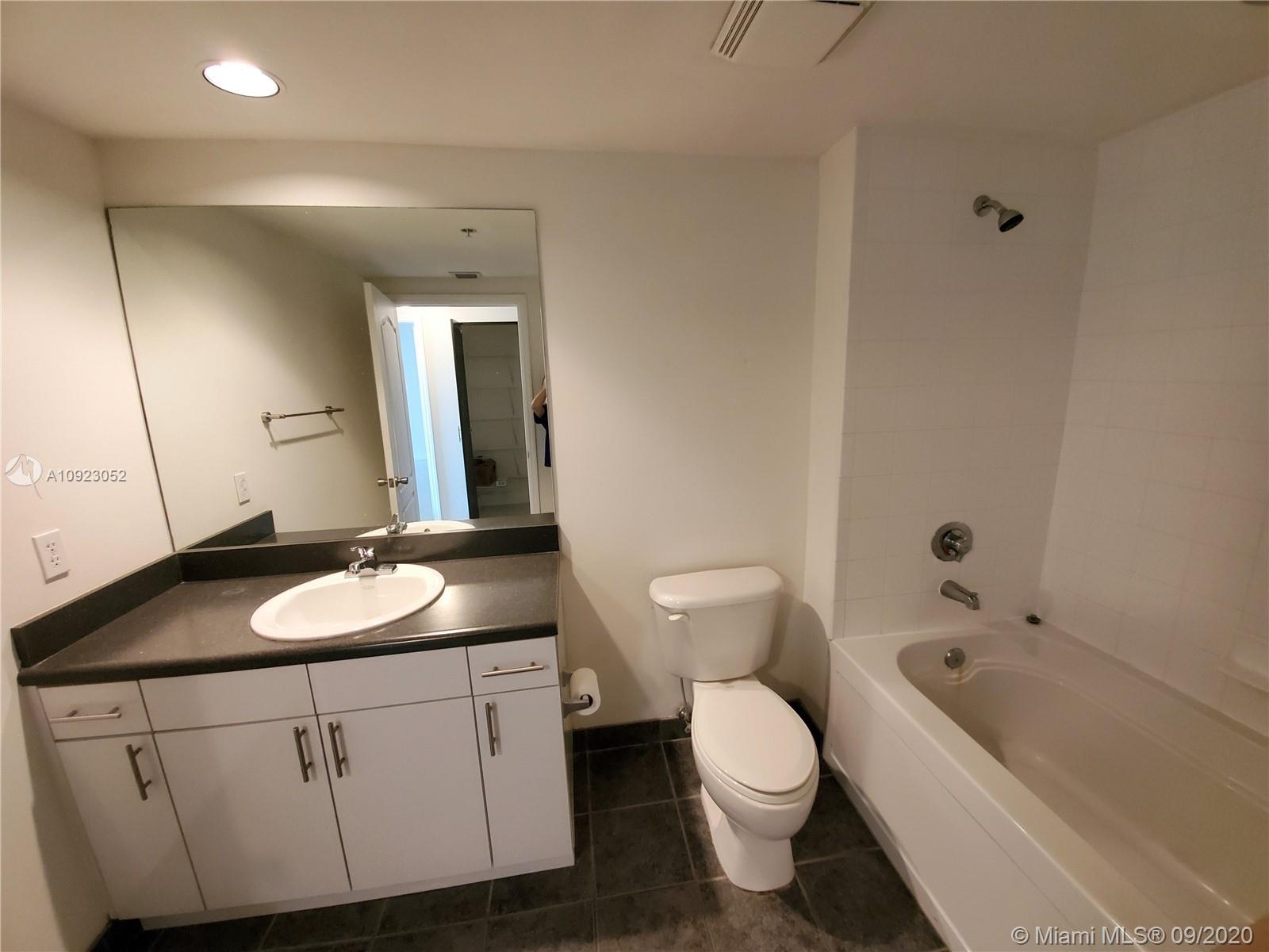 WAVERLY AT LAS OLAS CONDO - Residential