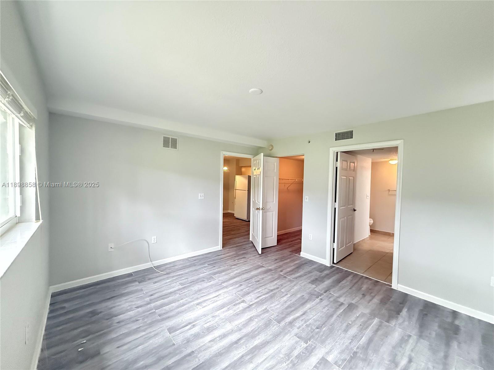CYPRESS TRAIL CONDO - Residential Lease