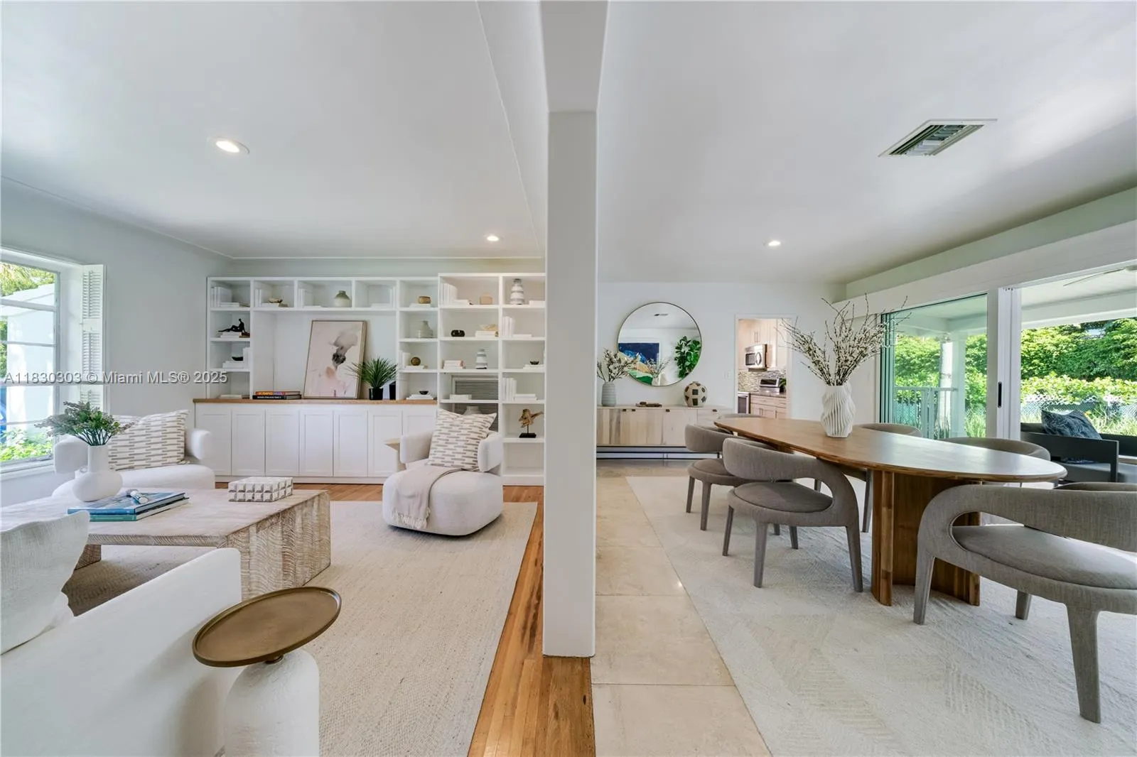 Coral Gables, Florida 33146, United States, 3 Bedrooms Bedrooms, ,2 BathroomsBathrooms,Residential,Active,160510