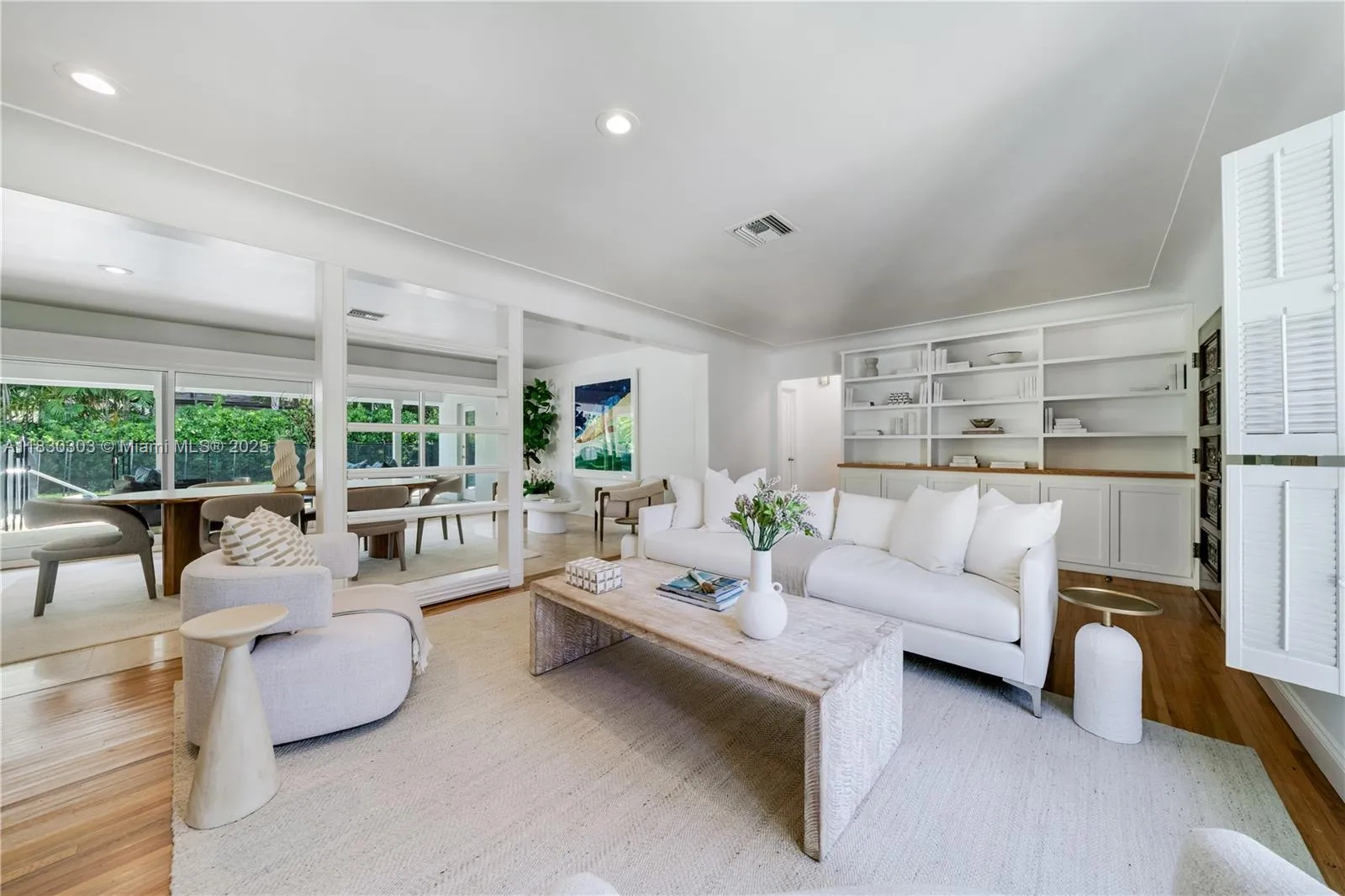 Coral Gables, Florida 33146, United States, 3 Bedrooms Bedrooms, ,2 BathroomsBathrooms,Residential,Active,160510