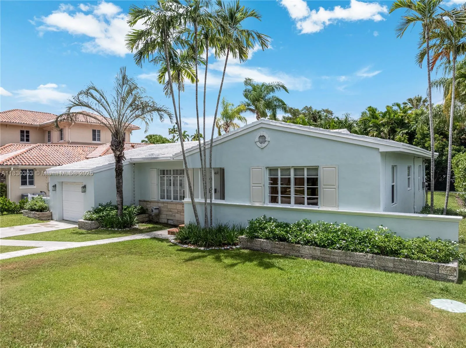 Coral Gables, Florida 33146, United States, 3 Bedrooms Bedrooms, ,2 BathroomsBathrooms,Residential,Active,160510