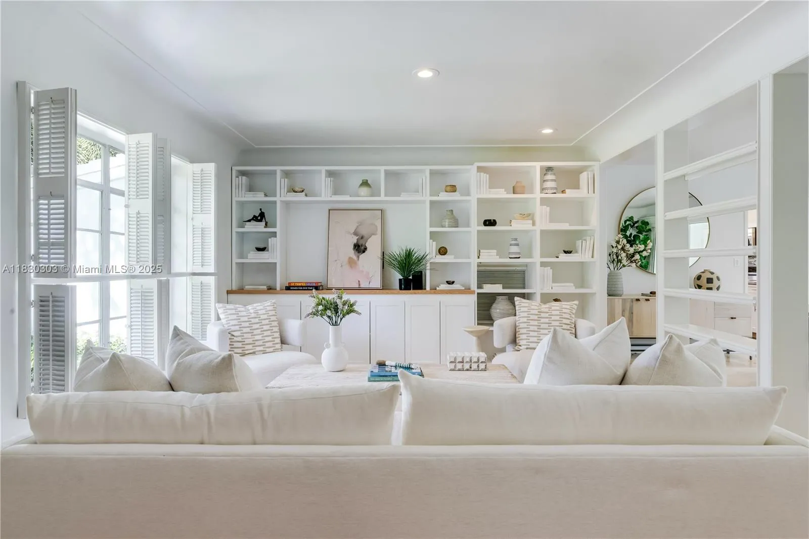 Coral Gables, Florida 33146, United States, 3 Bedrooms Bedrooms, ,2 BathroomsBathrooms,Residential,Active,160510