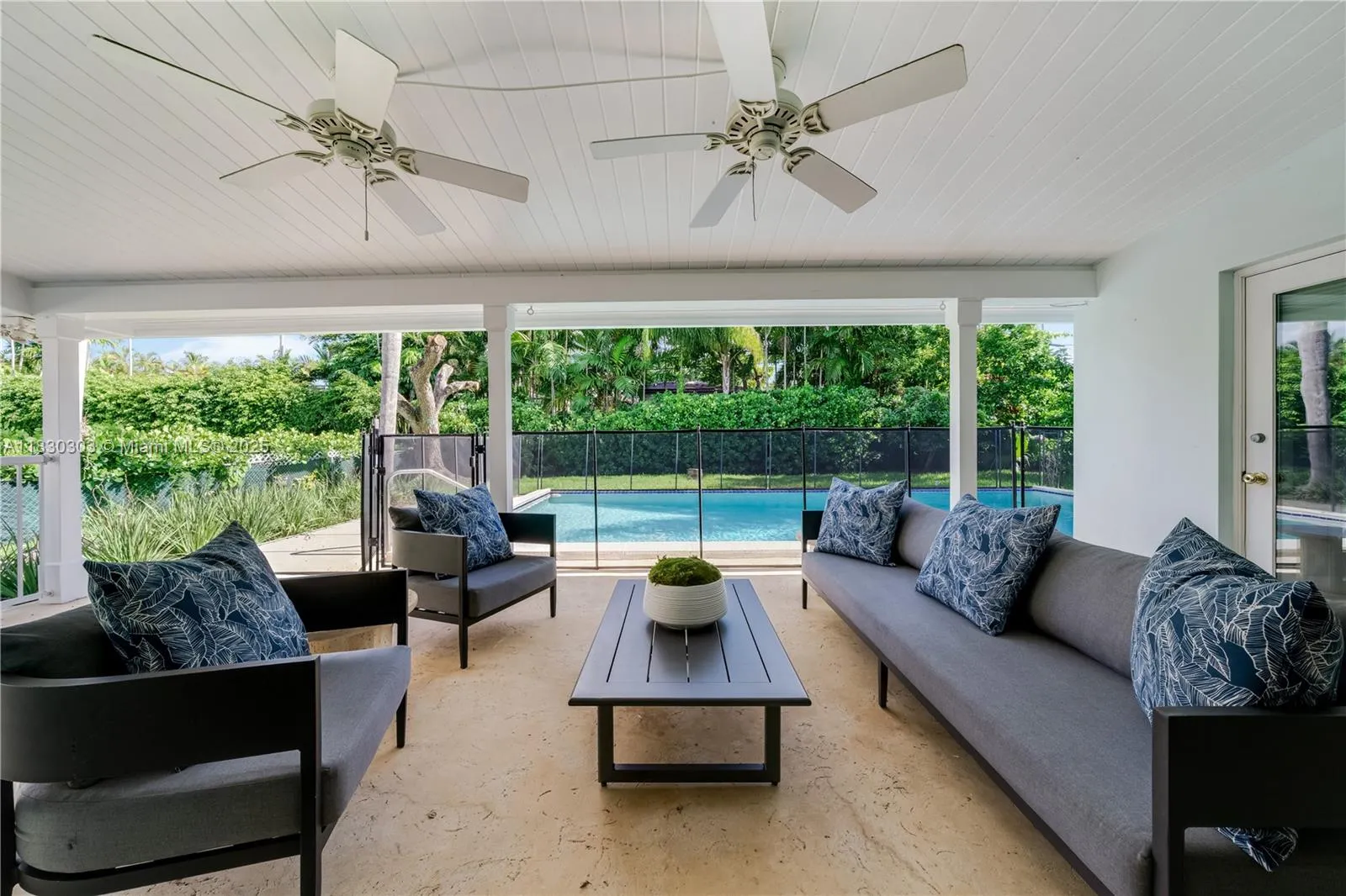 Coral Gables, Florida 33146, United States, 3 Bedrooms Bedrooms, ,2 BathroomsBathrooms,Residential,Active,160510