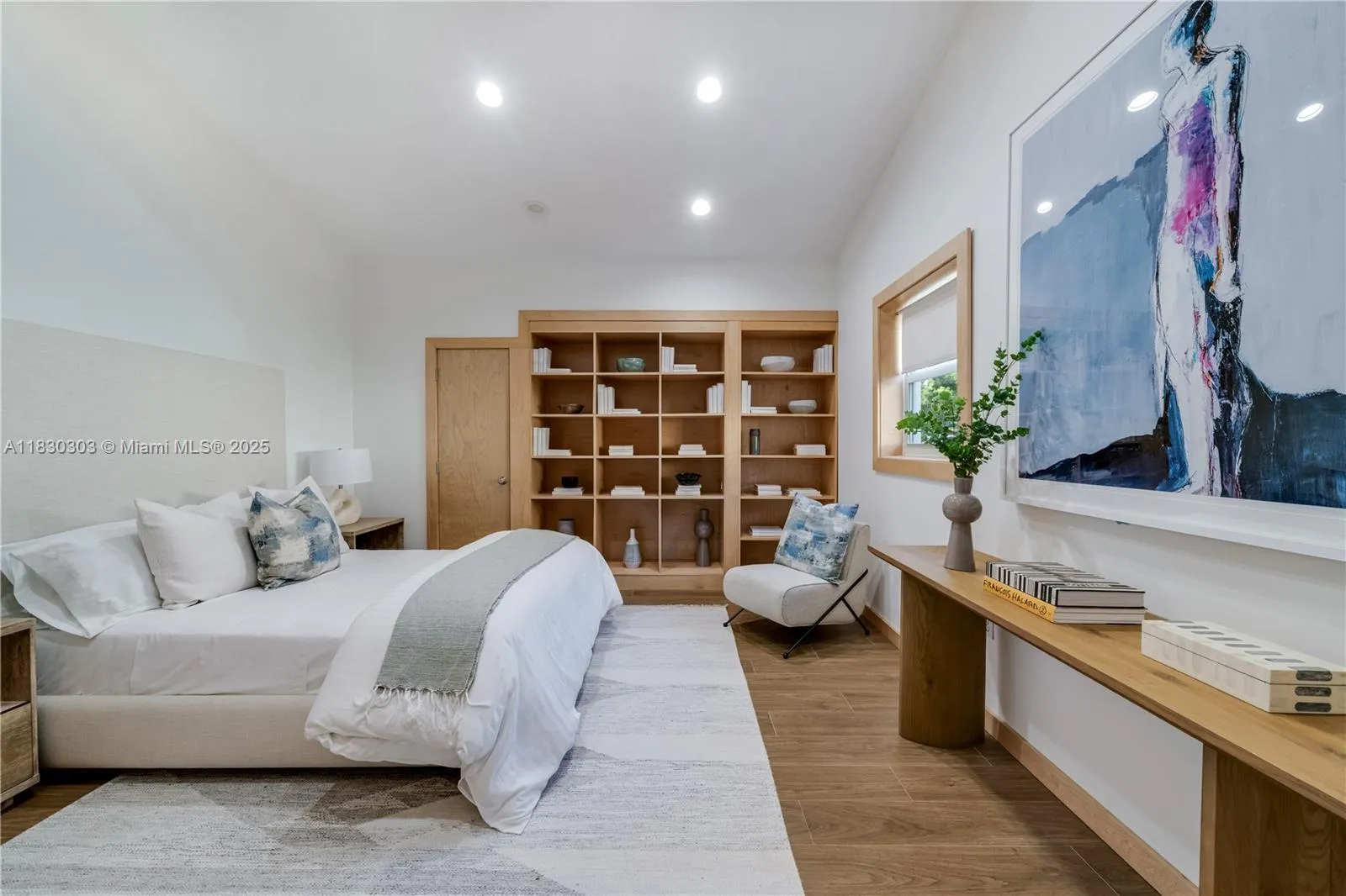 Coral Gables, Florida 33146, United States, 3 Bedrooms Bedrooms, ,2 BathroomsBathrooms,Residential,Active,160510