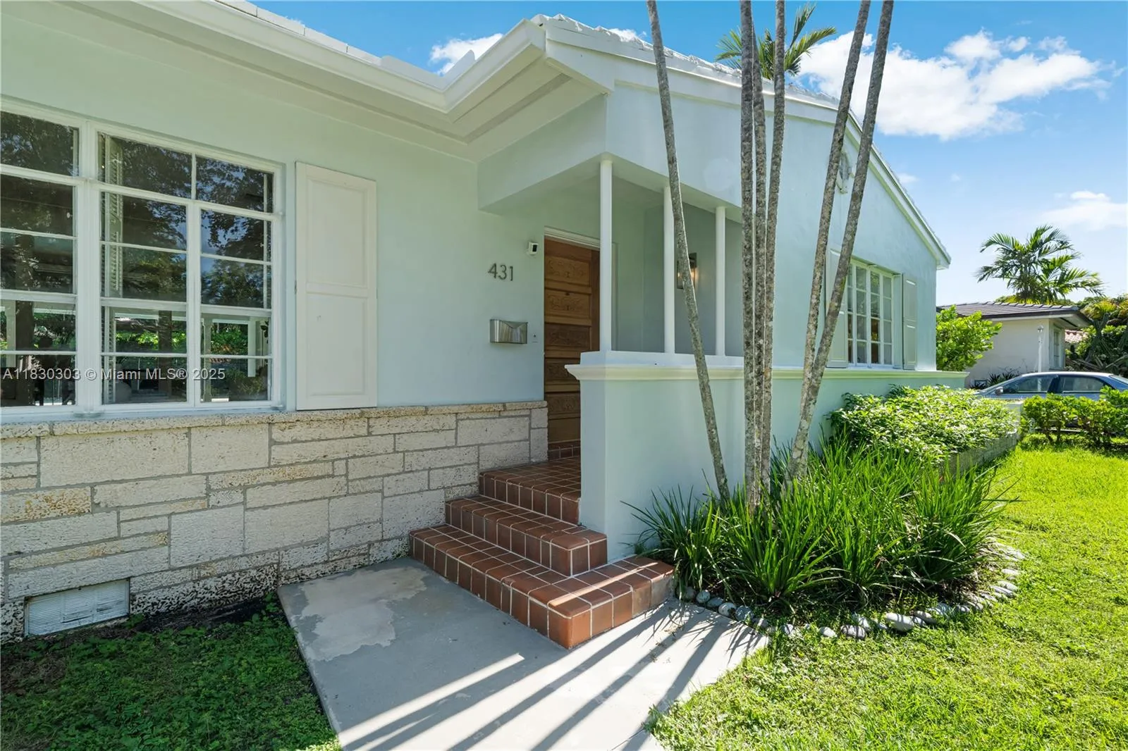 Coral Gables, Florida 33146, United States, 3 Bedrooms Bedrooms, ,2 BathroomsBathrooms,Residential,Active,160510