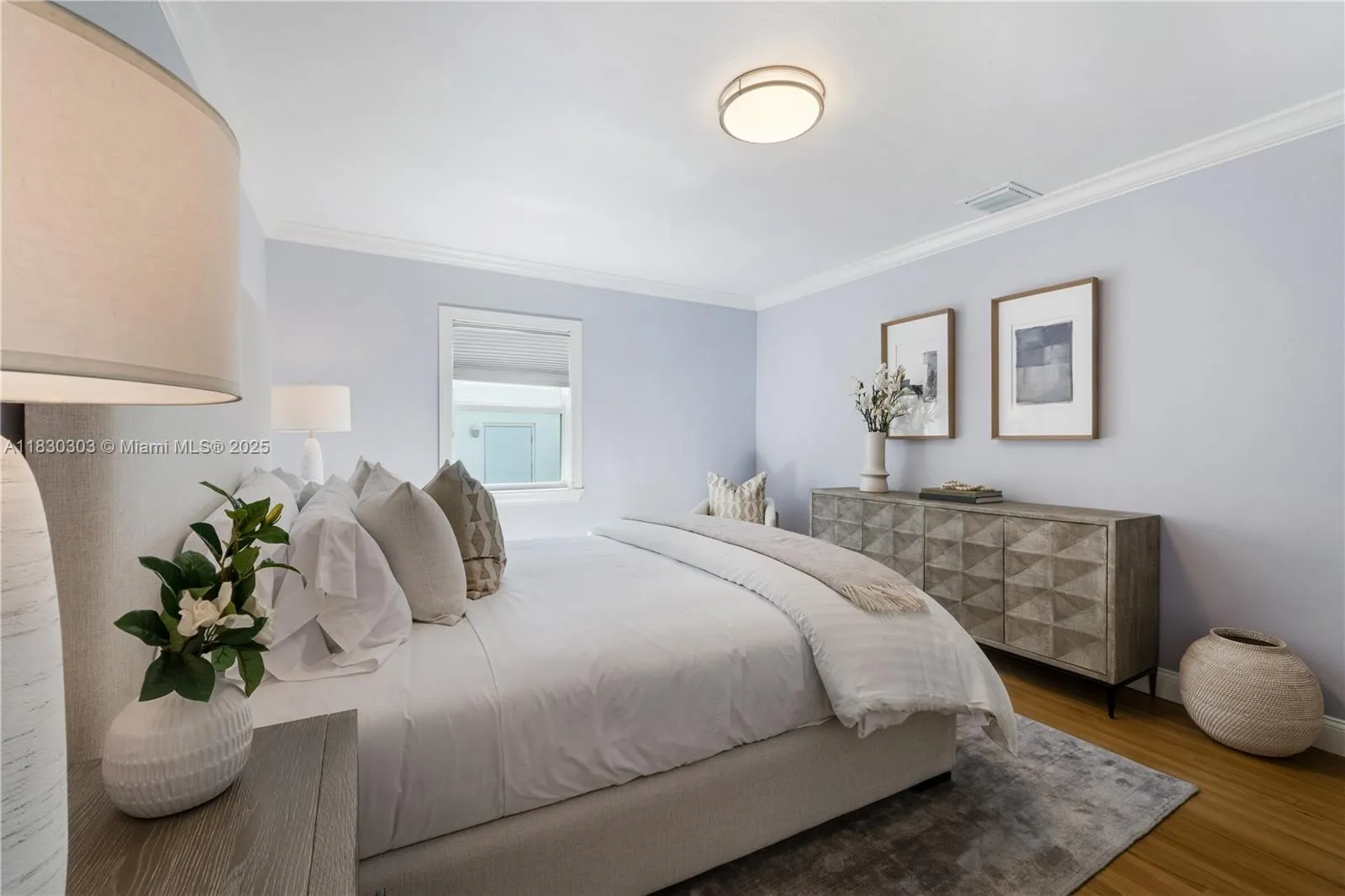 Coral Gables, Florida 33146, United States, 3 Bedrooms Bedrooms, ,2 BathroomsBathrooms,Residential,Active,160510