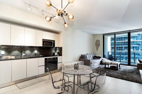 1010 Brickell Ave 2508 Miami FL 33131