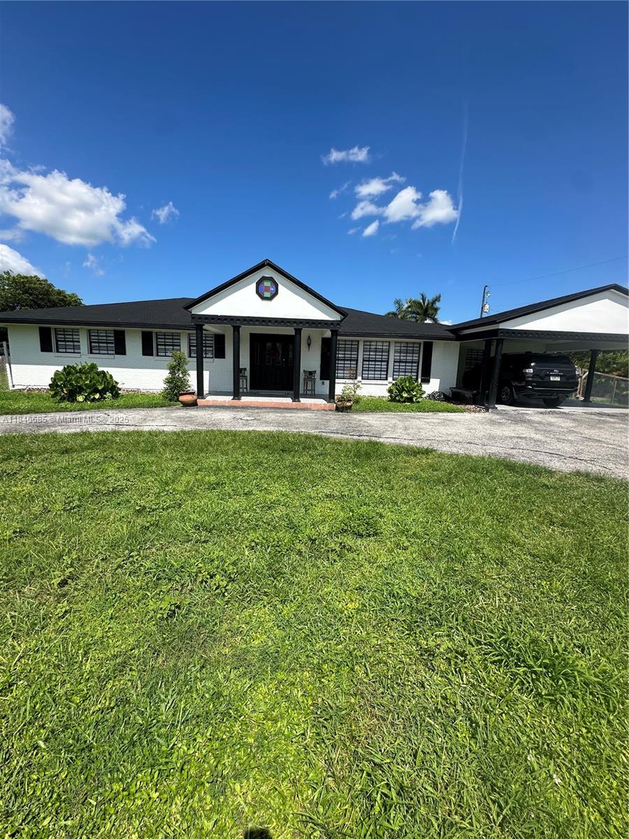 925 NE 18th, Belle Glade, FL, 33430/$515,000 4 925 NE 18th