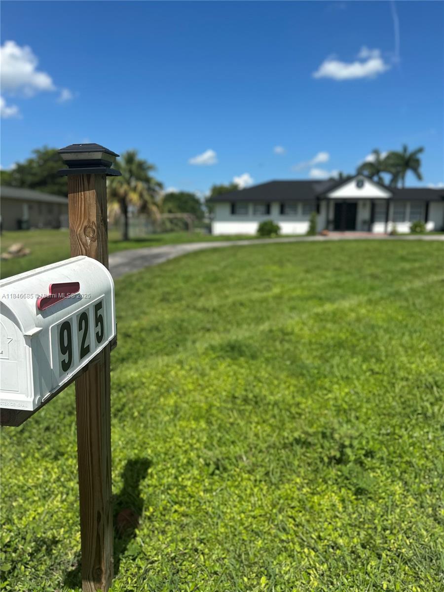 925 NE 18th, Belle Glade, FL, 33430/$515,000 1 925 NE 18th