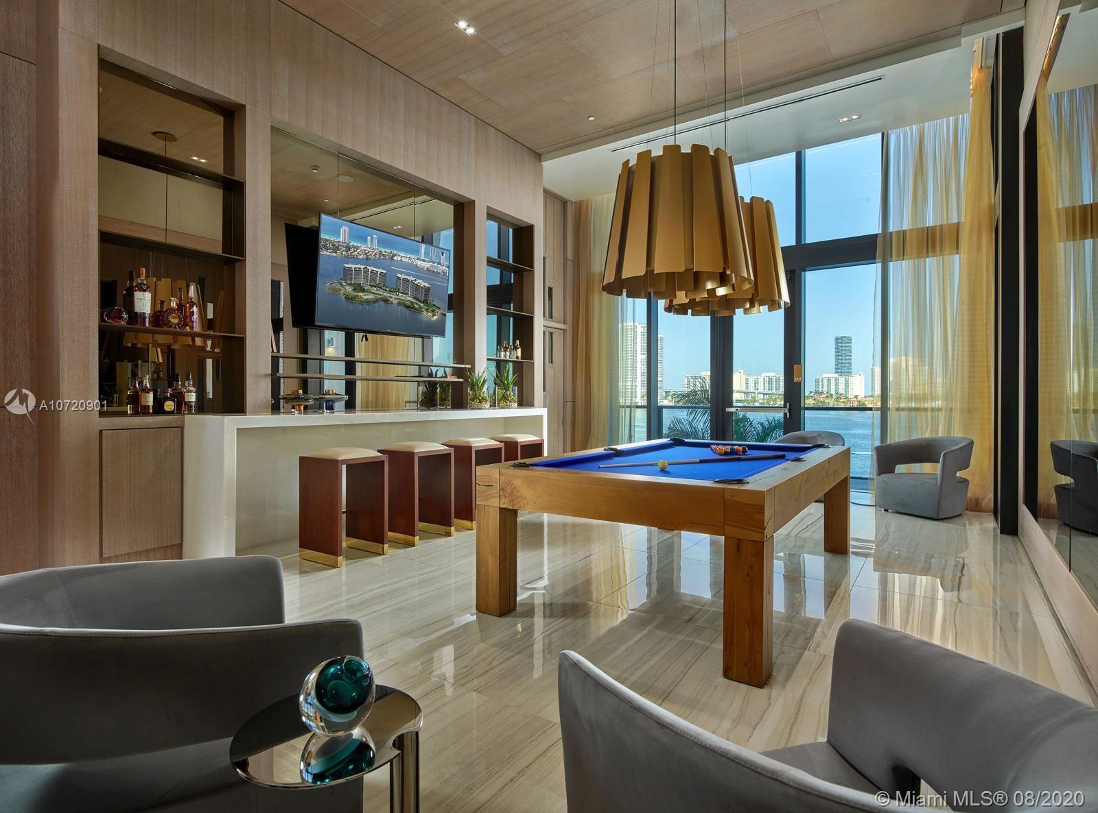 Priv&#xE9; Islands - Residential