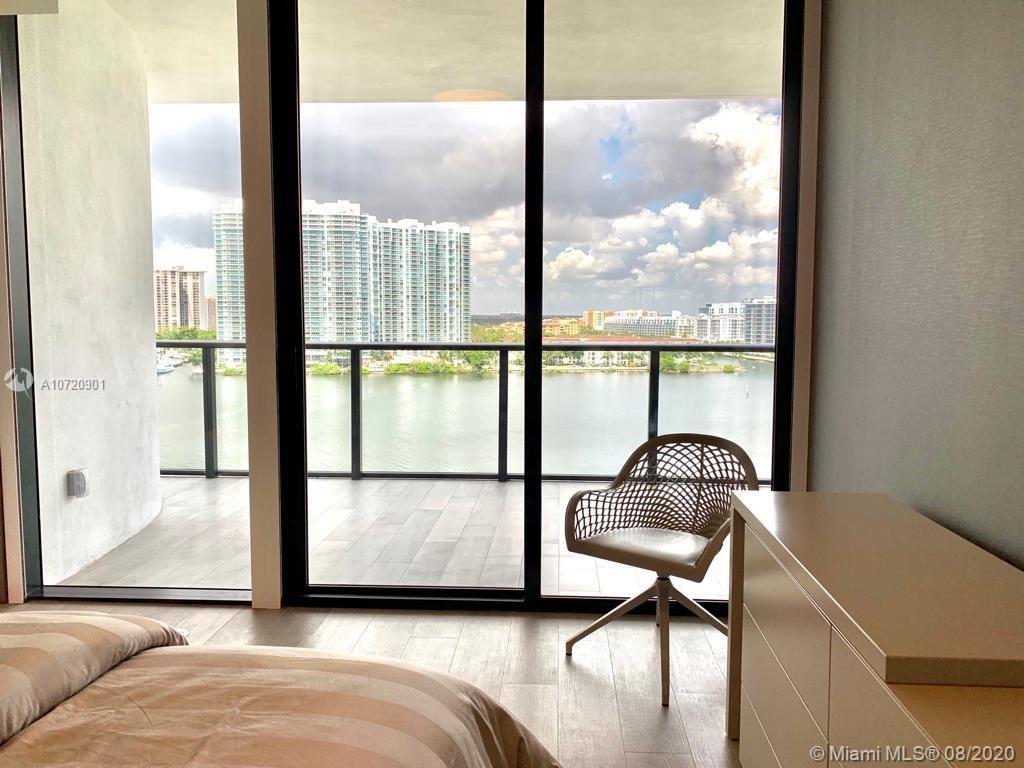 Priv&#xE9; Islands - Residential