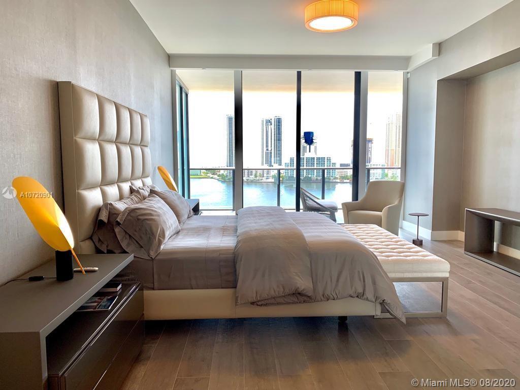 Priv&#xE9; Islands - Residential