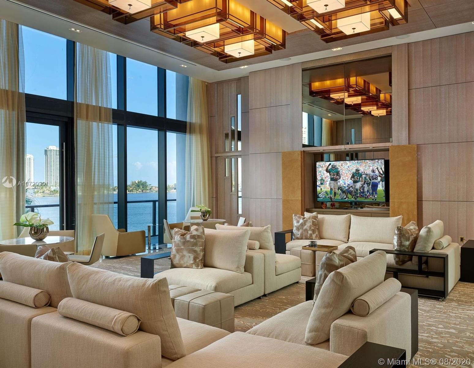 Priv&#xE9; Islands - Residential