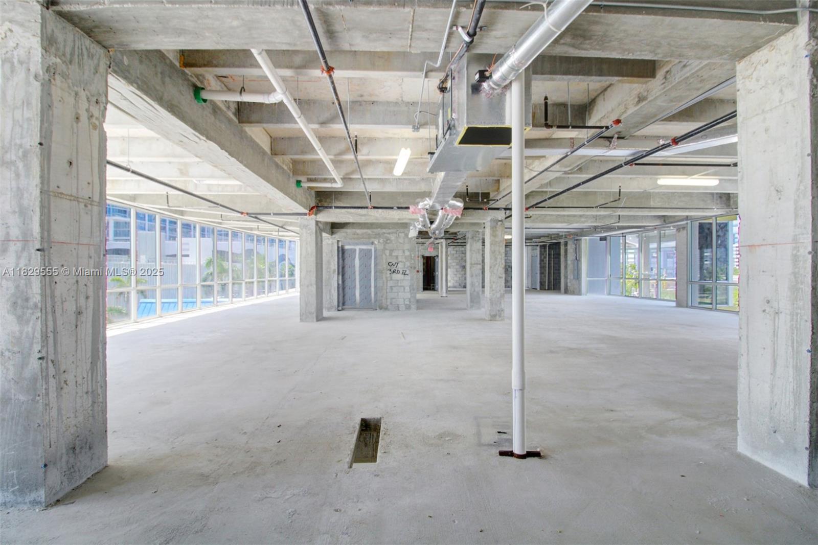 6930 Collins Ave 2nd Floor O1