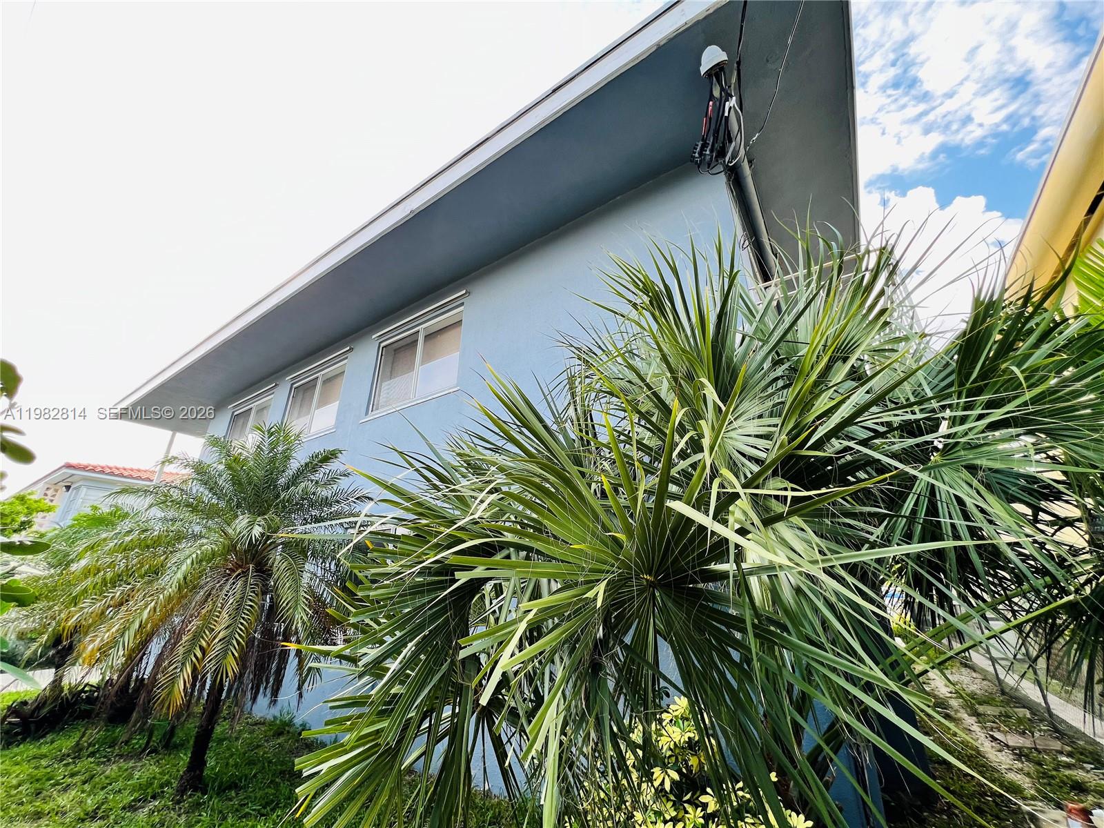 LUCY CONDO - Residential Lease