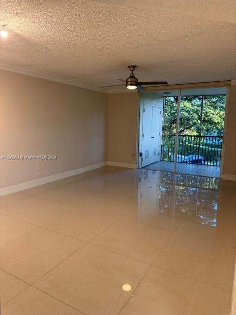 LAS VISTAS AT DORAL - Residential Lease