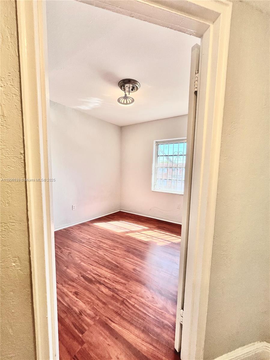 CORAL GARDENS CONDO BLDG - Residential Lease