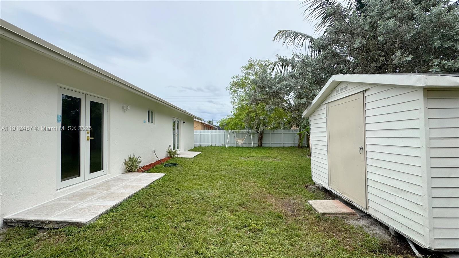 GOLDEN HEIGHTS - Residential