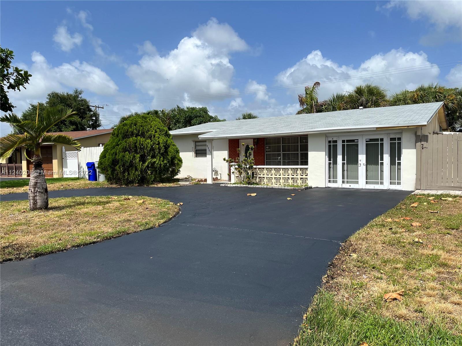 CRESTHAVEN 11 - Residential