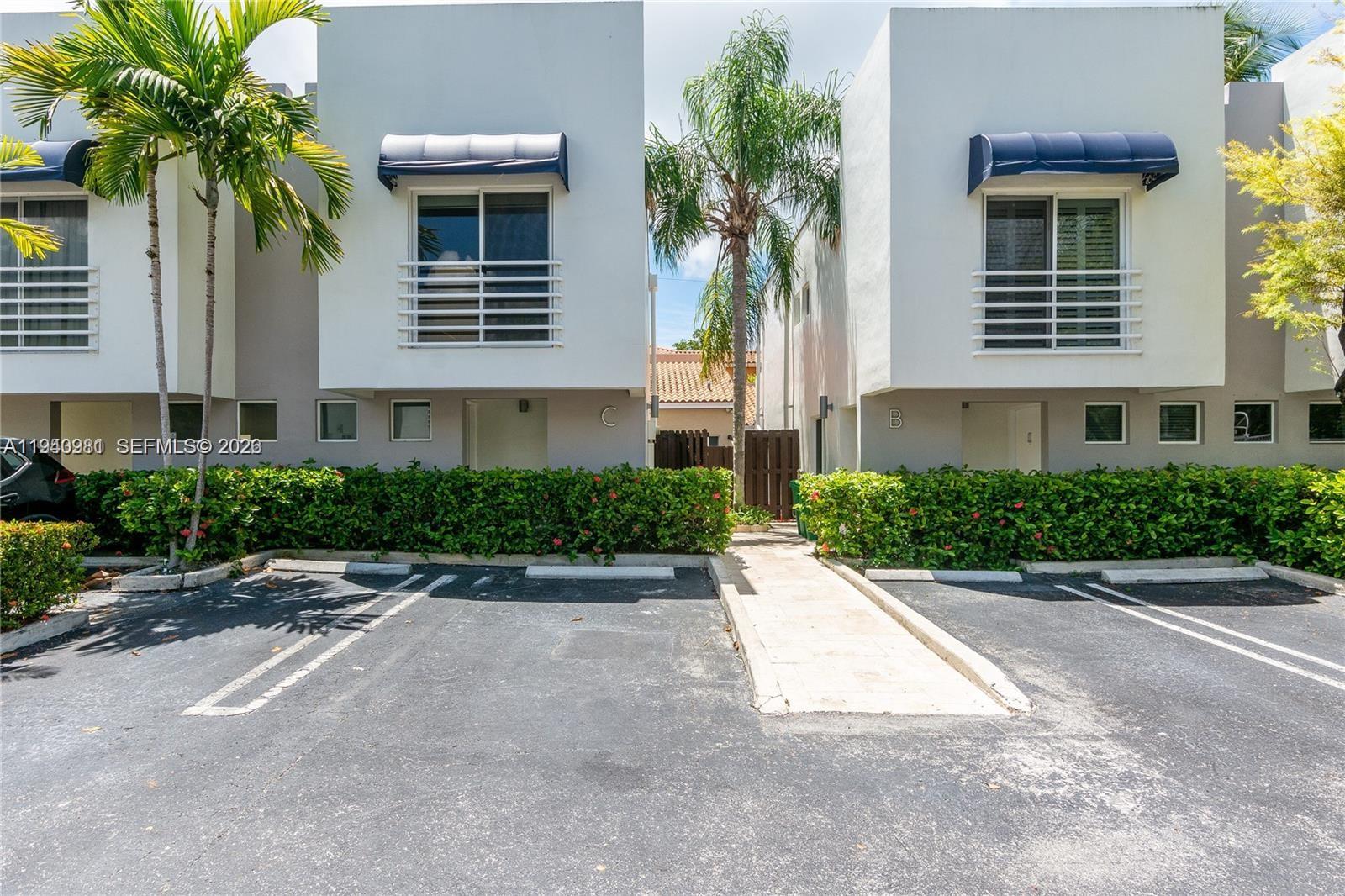 JACKSON PEACOCKS SUB - Residential Lease