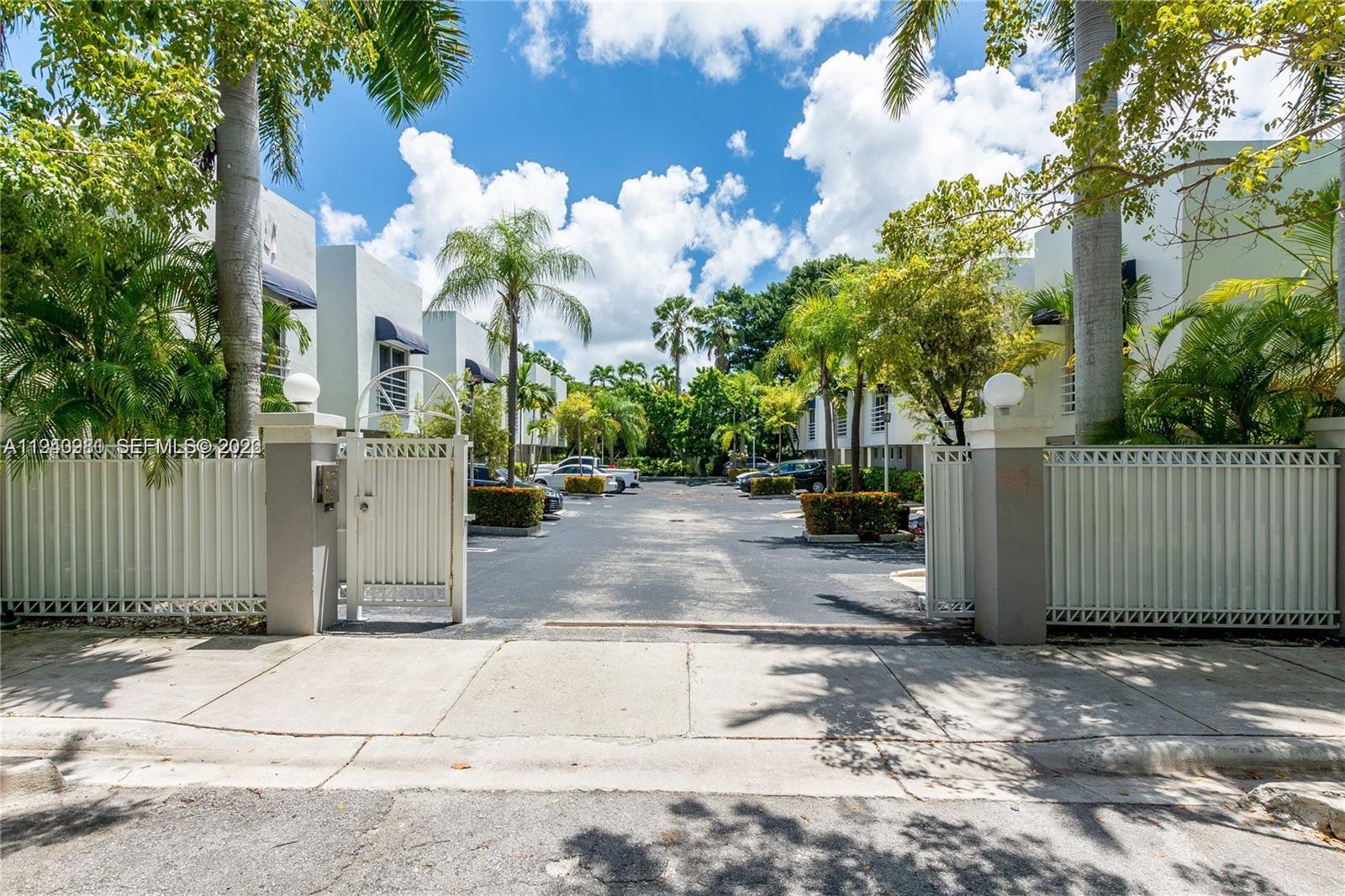 JACKSON PEACOCKS SUB - Residential Lease