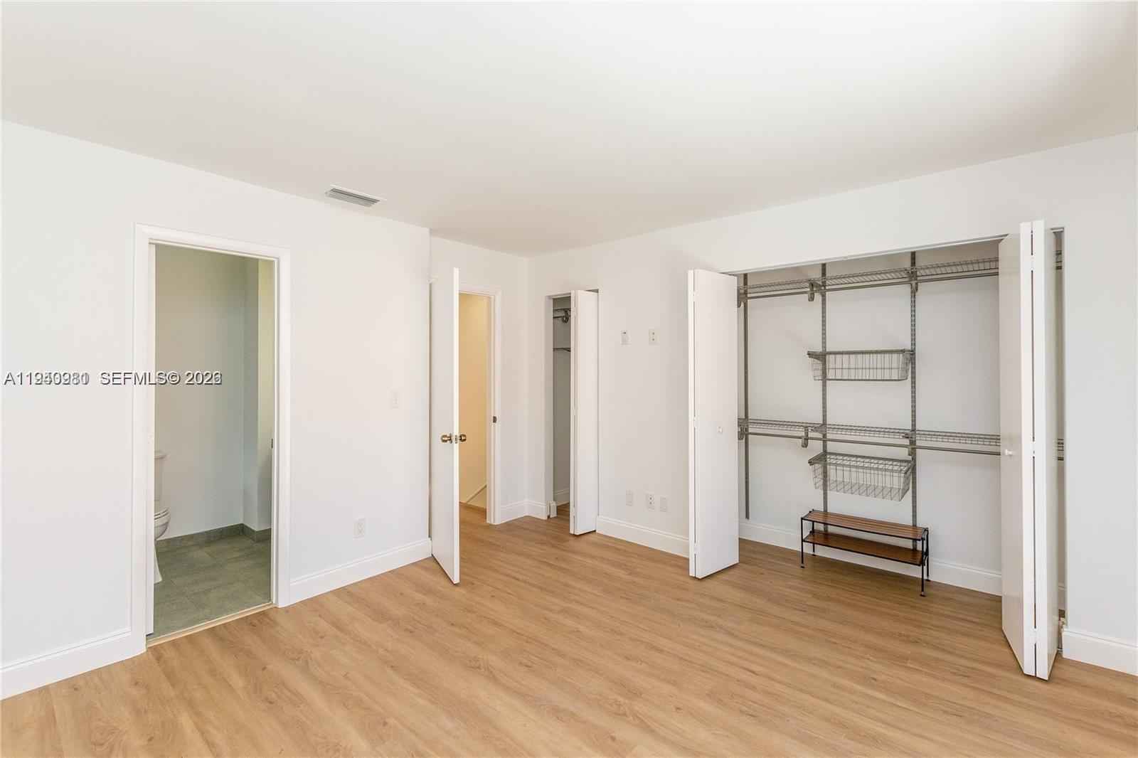 JACKSON PEACOCKS SUB - Residential Lease