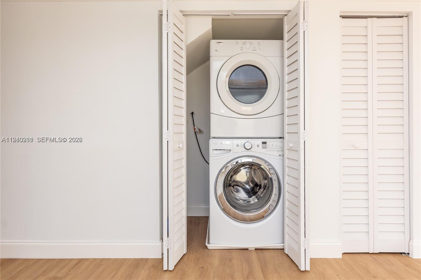 JACKSON PEACOCKS SUB - Residential Lease