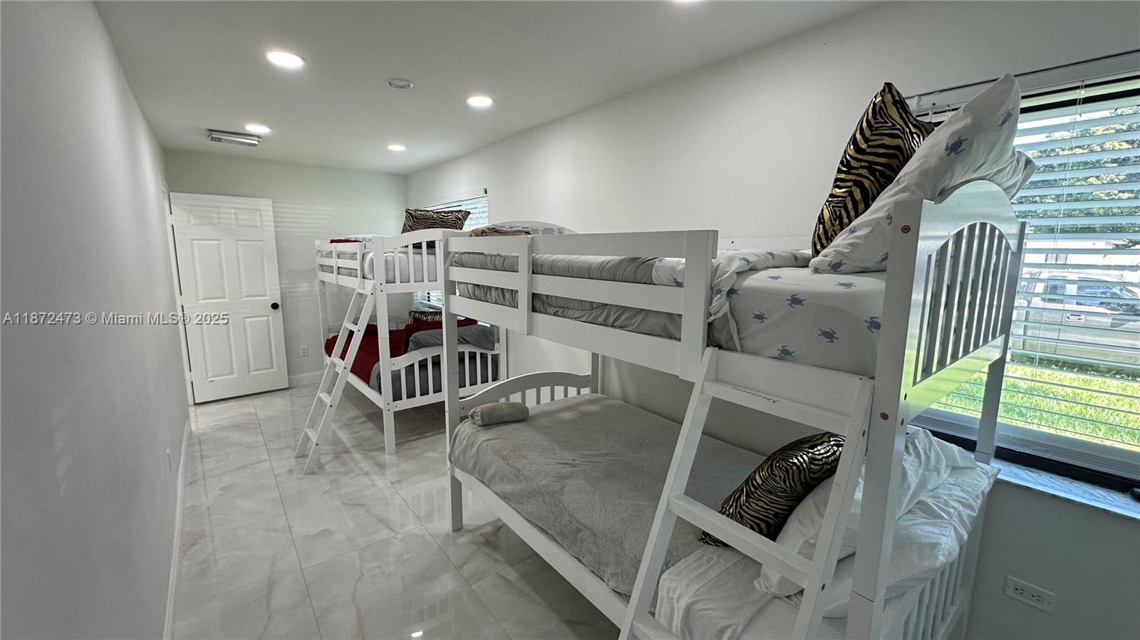 OVERBROOK SHORES NO-2 - Residential