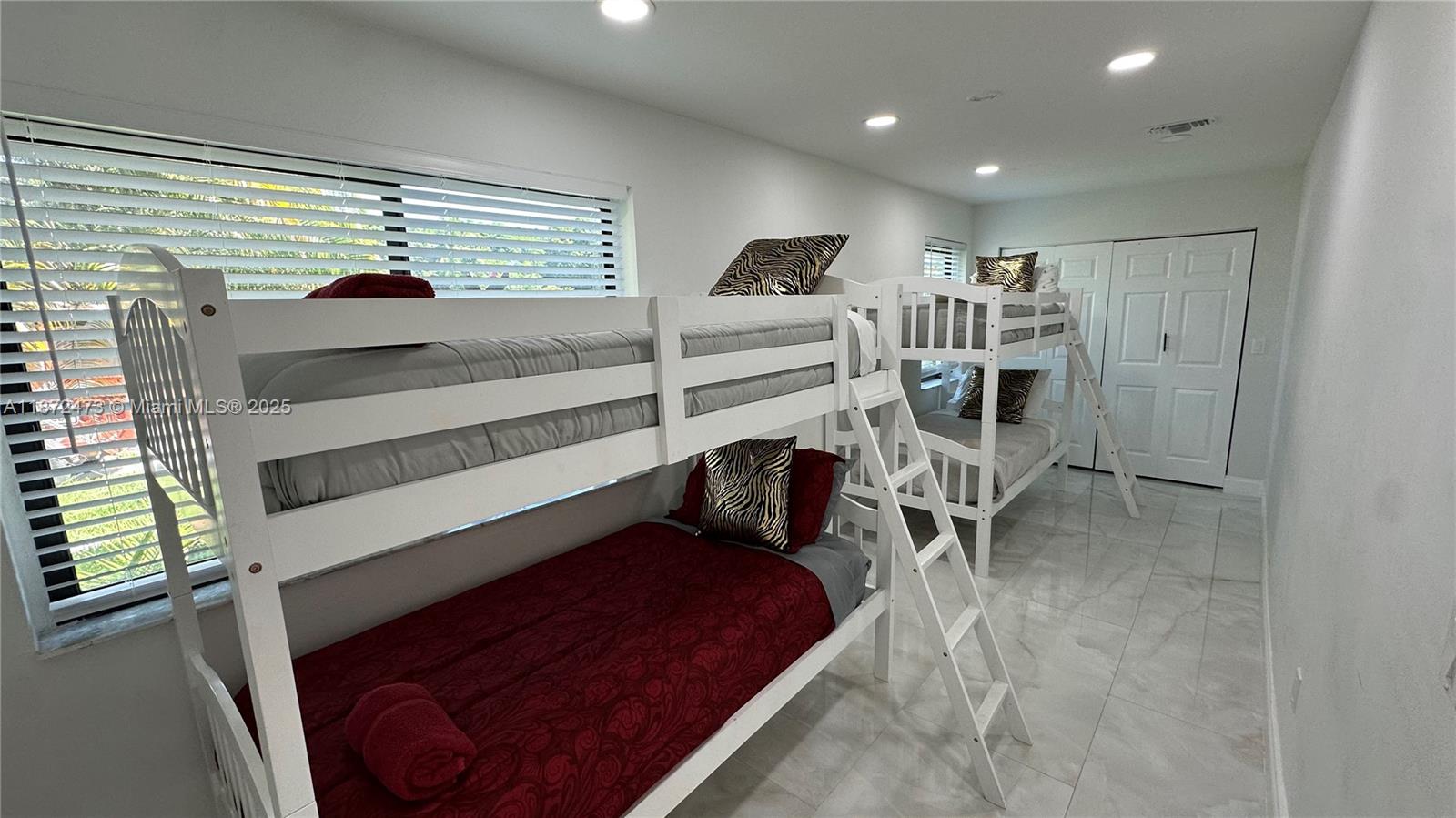 OVERBROOK SHORES NO-2 - Residential