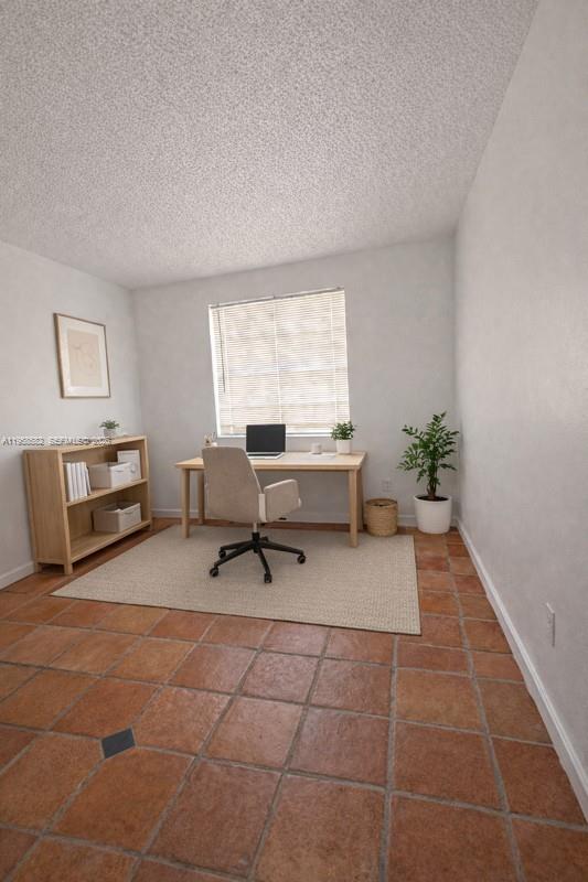 LAKE POINTE SEC 4 - Residential