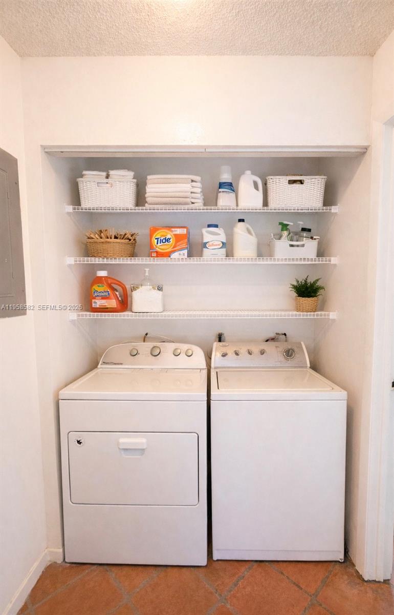 LAKE POINTE SEC 4 - Residential