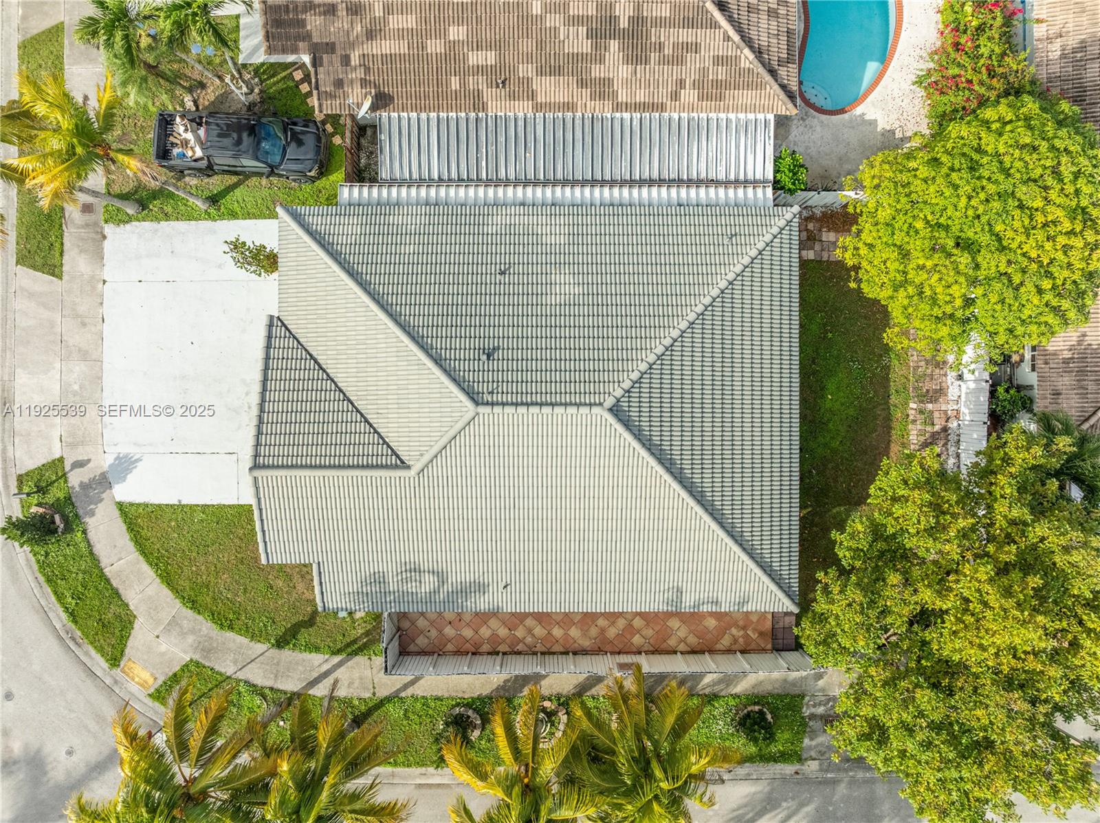 NYURKA ESTATES - Residential