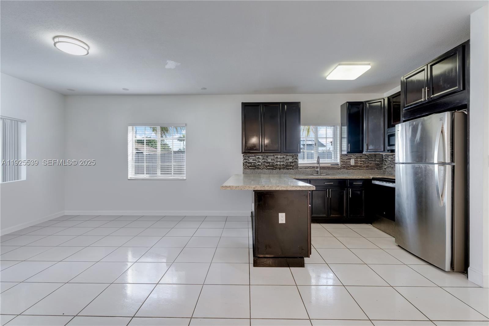 NYURKA ESTATES - Residential