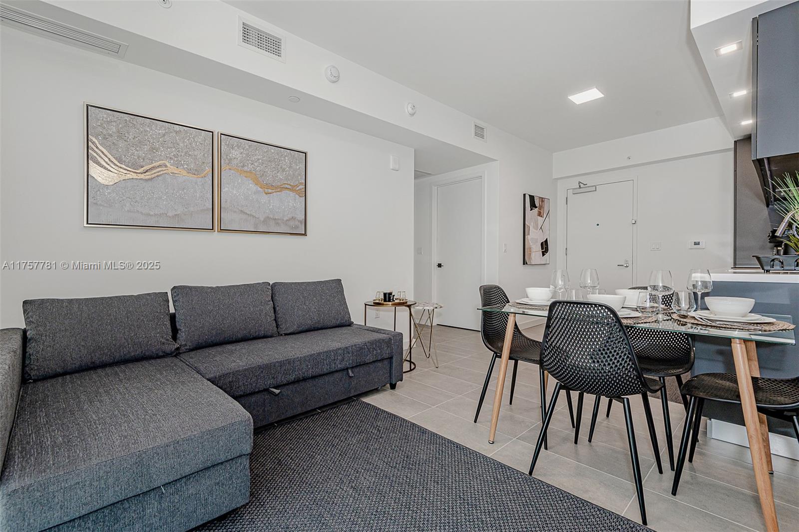 MAP OF MIAMI DADE CO. FL. - Residential