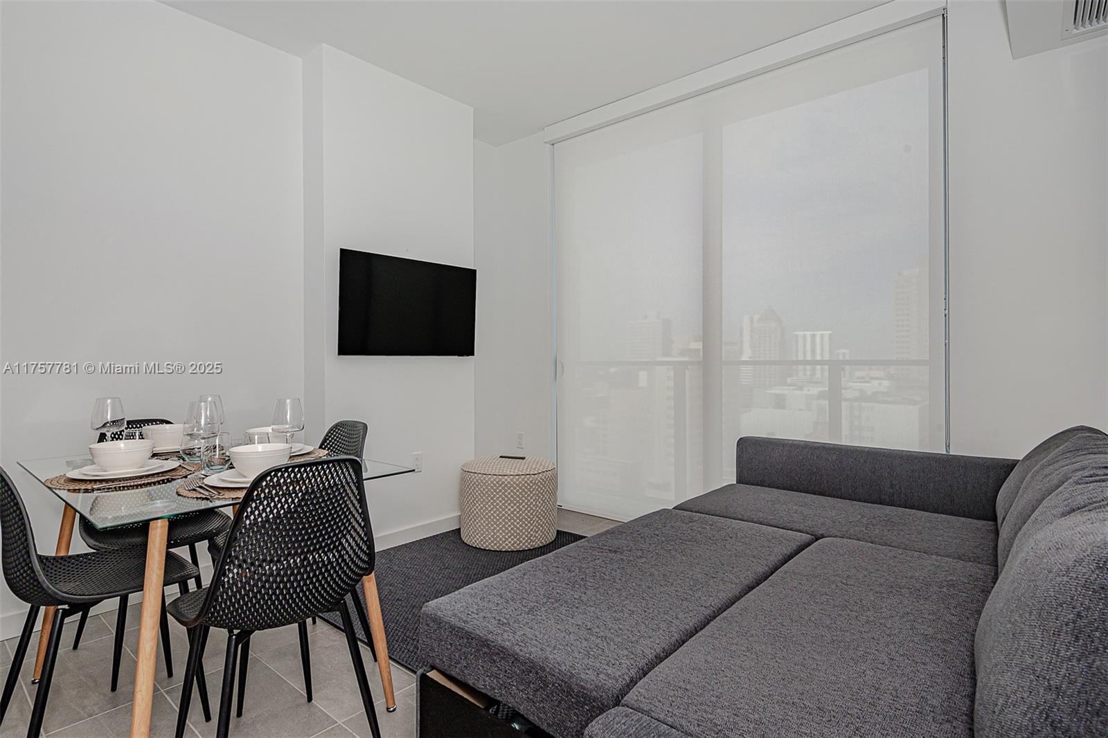 MAP OF MIAMI DADE CO. FL. - Residential