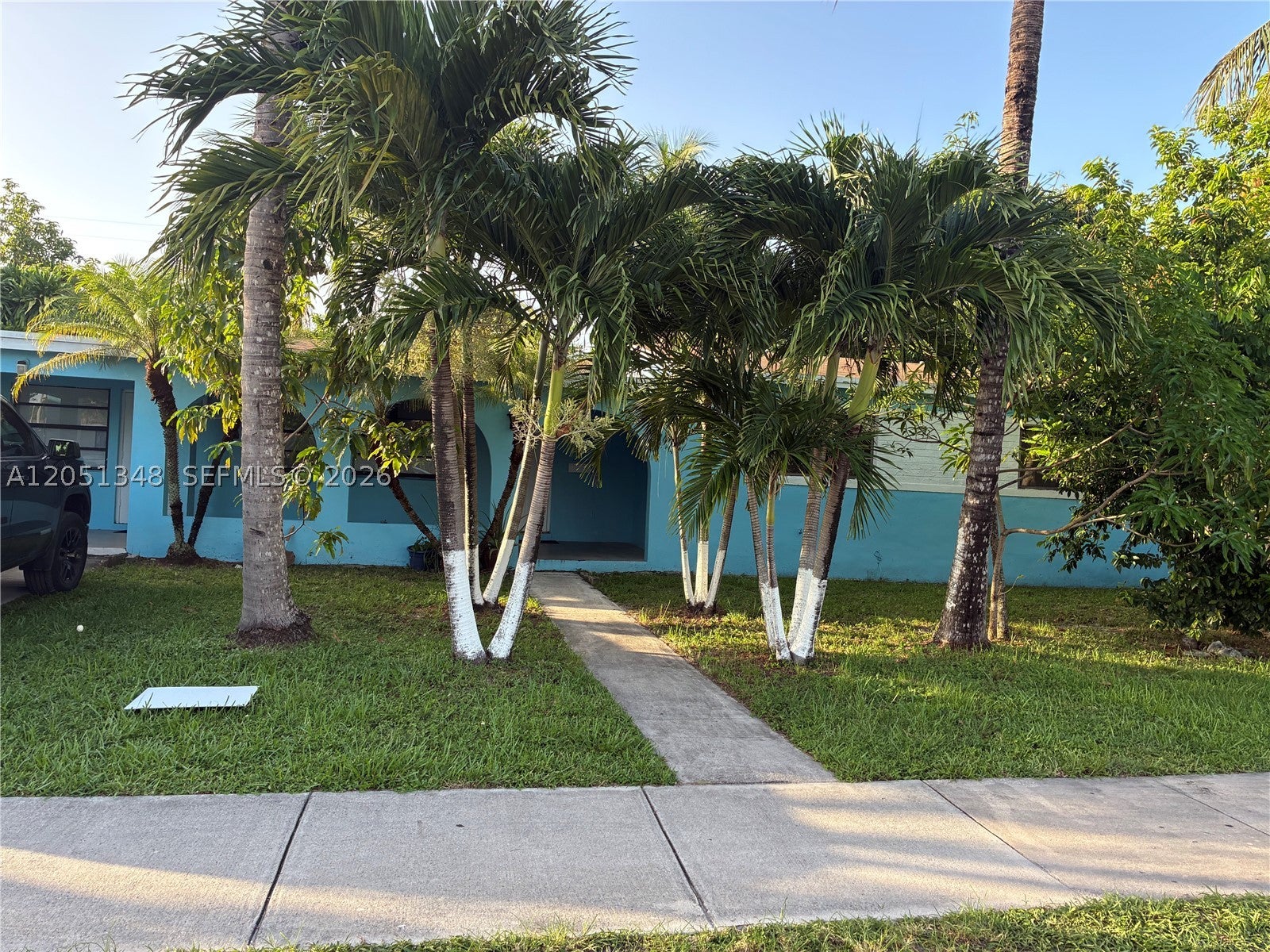View photos, virtual tours, details... 1011 NW 183rd Dr