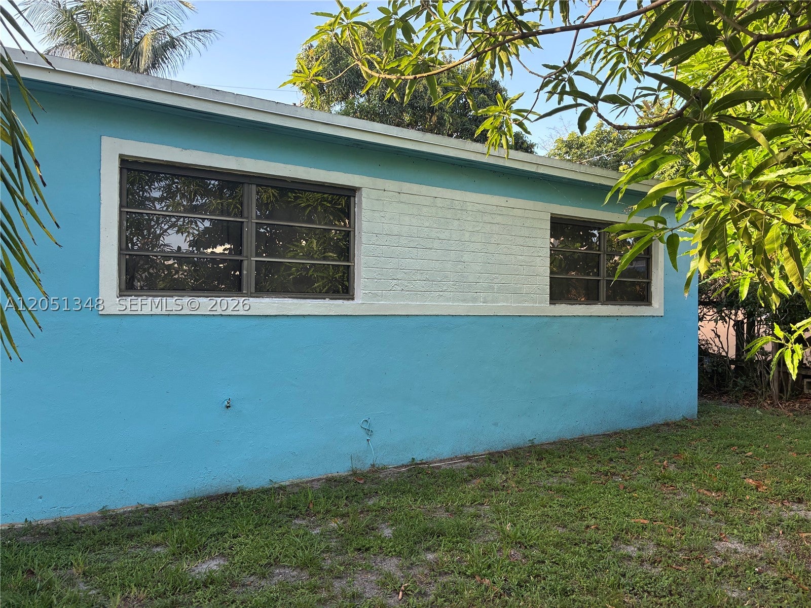 View photos, virtual tours, details... 1011 NW 183rd Dr