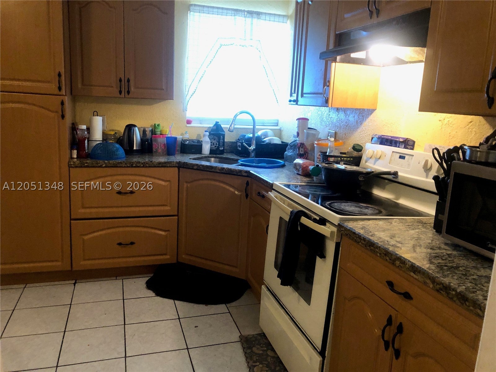 View photos, virtual tours, details... 1011 NW 183rd Dr