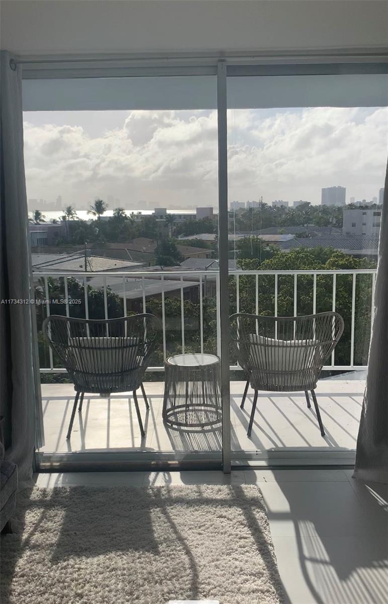 Property for Sale at 6900 Bay Dr 5A, Miami Beach, Miami-Dade County, Florida - Bedrooms: 1 
Bathrooms: 2  - $250,000