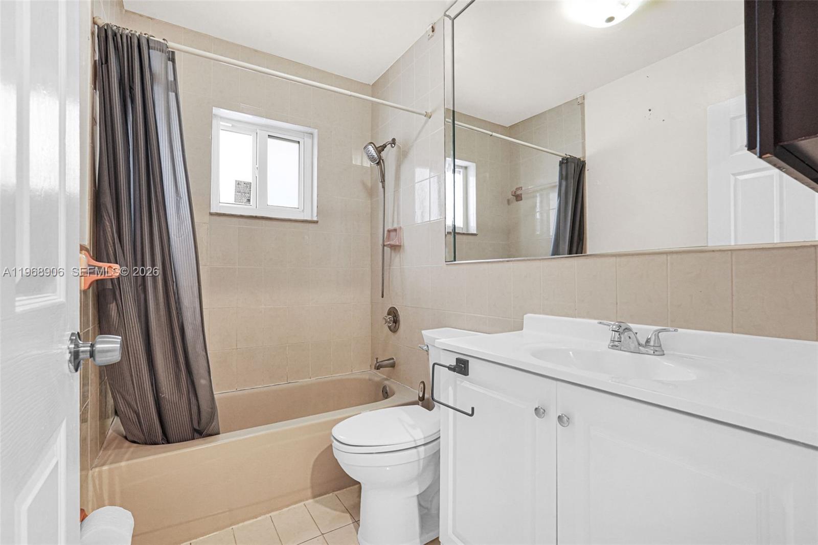 MELENA SUB - Residential