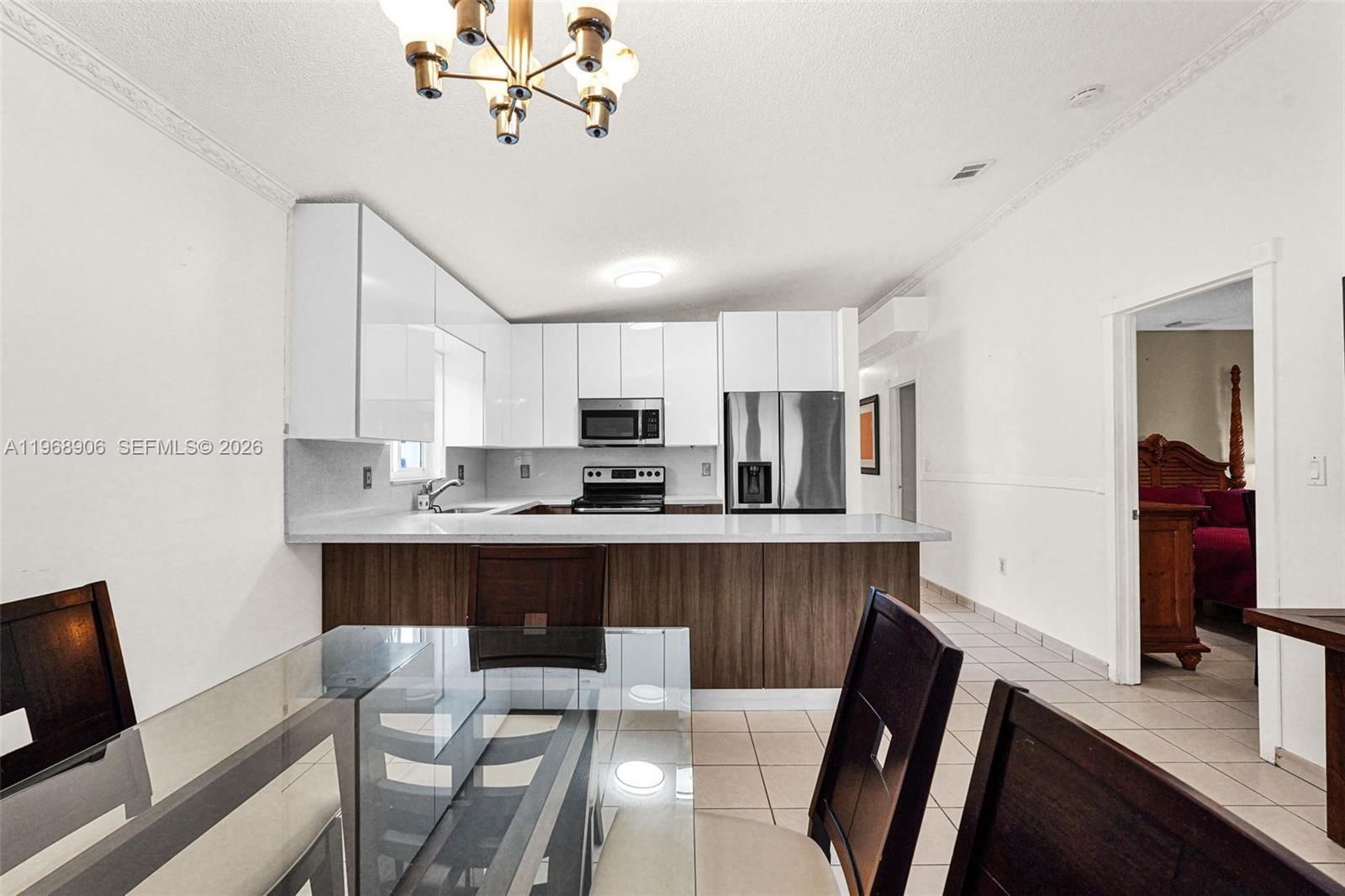 MELENA SUB - Residential